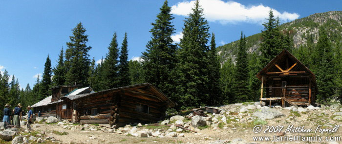 pano-cabins2-wide.jpg
